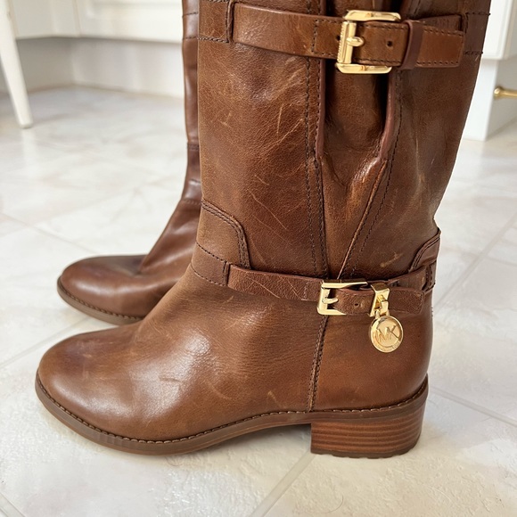 Michael Kors boots - Picture 1 of 3